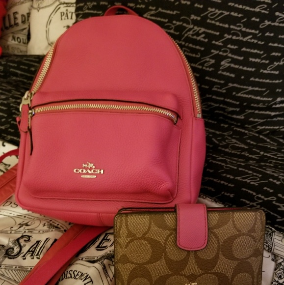 Purse and wallet - Picture 1 of 1